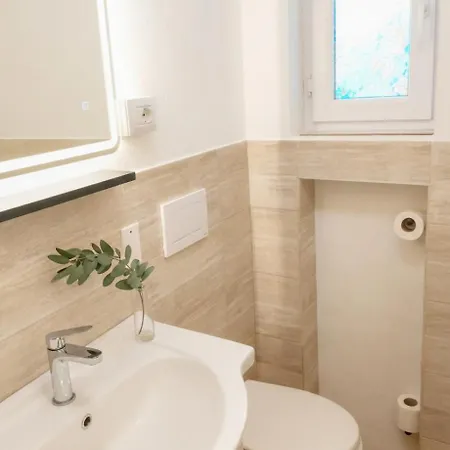 Bellavista Apartman *